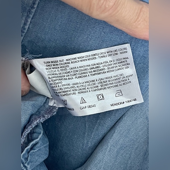 VINTAGE AMERICA BLUES Women's Sz Large Chambray Peasant Blouse Boho Shirt. A-64 - Picture 4 of 6